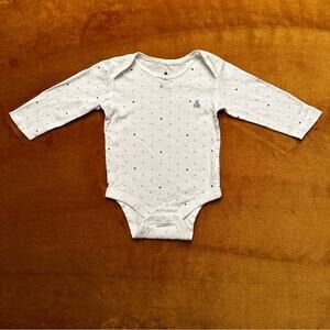babyGap 3-6 Months Long Sleeved White Onesie with Blue Dots